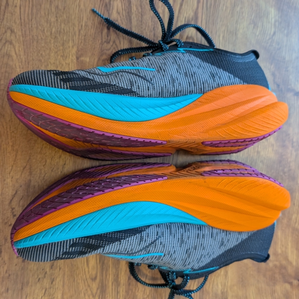 HOKA Mach X2 Men's 11D - Picture 3 of 8